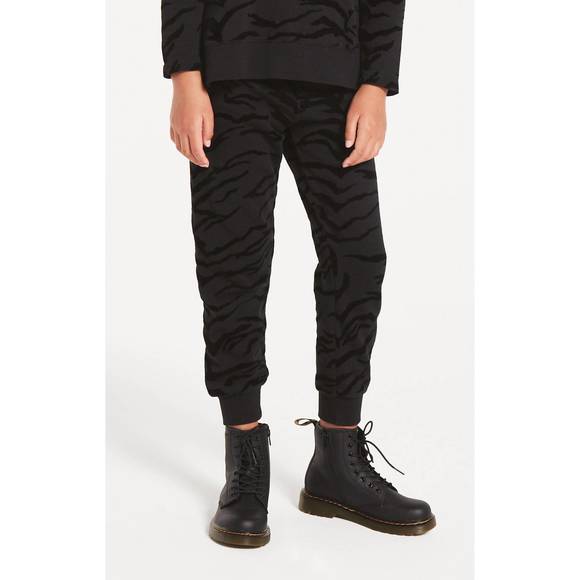 NEW Z SUPPLY girls ava tiger jogger in black - Picture 2 of 6